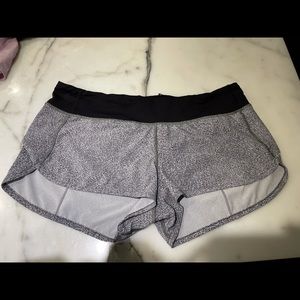 Women’s Lululemon Speed Up Shorts